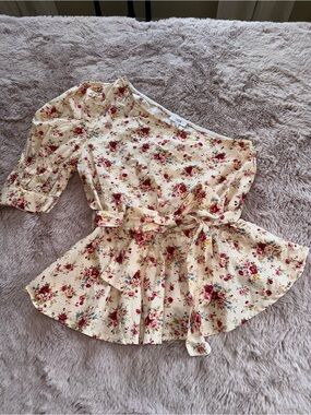One-Shoulder Tie Waist Floral Peplum Blouse